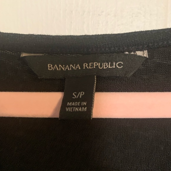 Banana Republic sleeveless tank top - Picture 3 of 4
